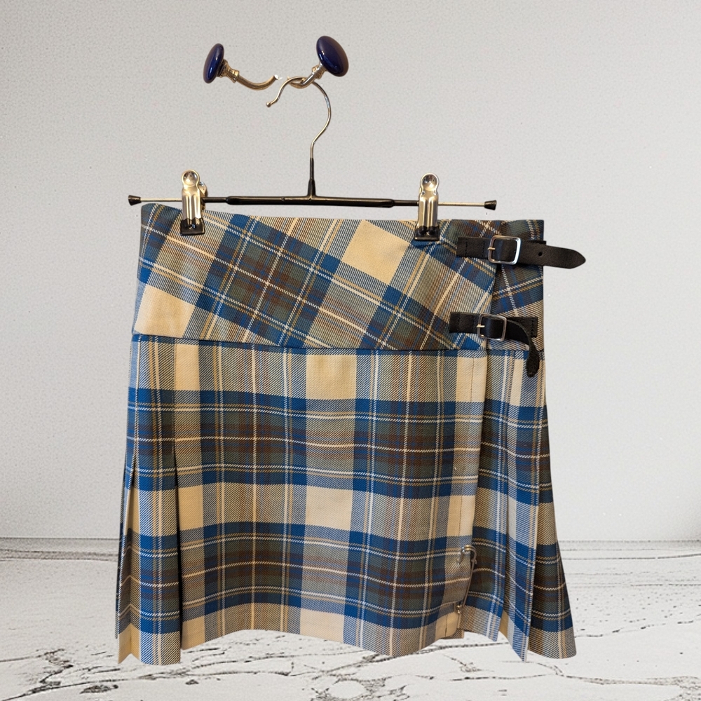 Chic Pure New Wool Blue and Cream Plaid Mini Kilt Made In Scotland - Picture 3 of 6